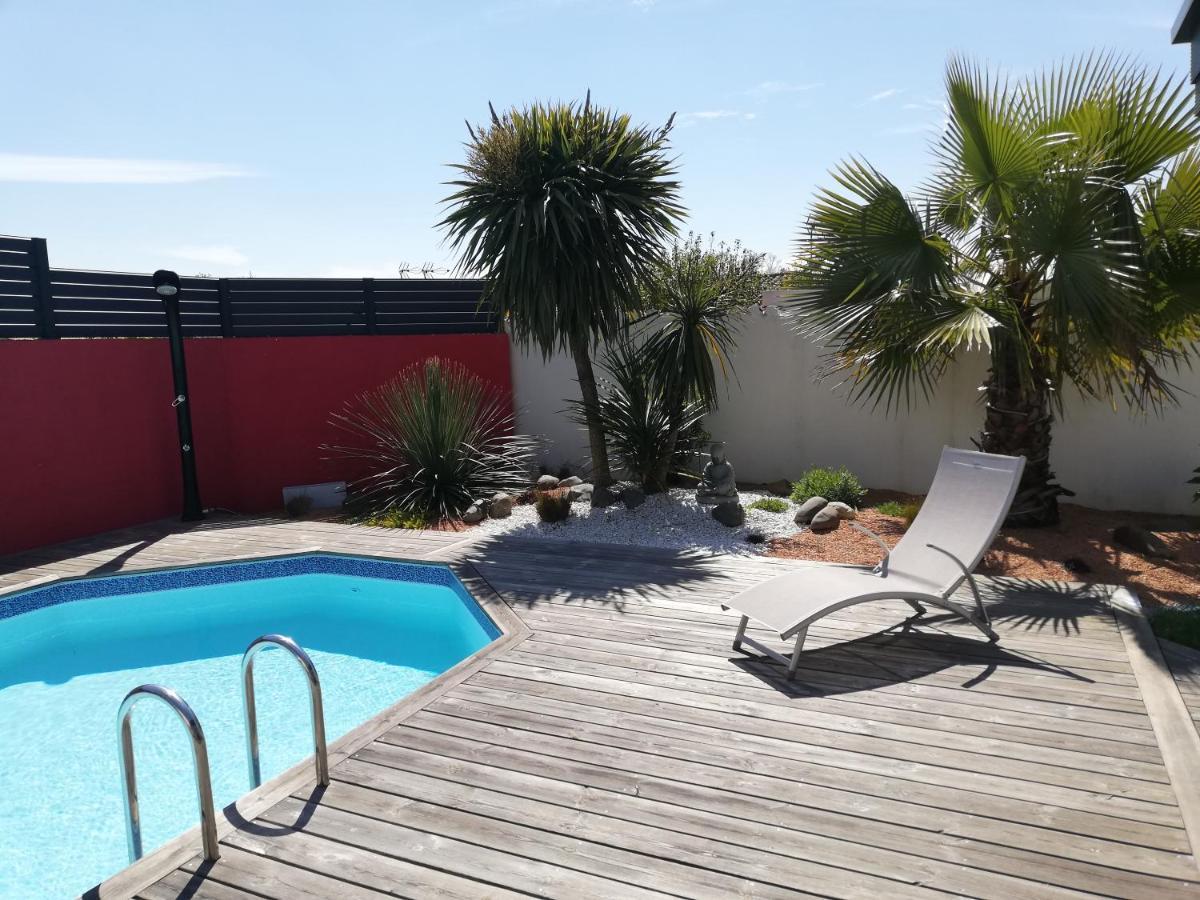 Studio Independant Chez L'Habitant Avec Piscine Et Cuisine Exterieures La Rochelle  Exterior photo